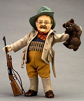 roosevelt-t-doll-with-bear.JPG